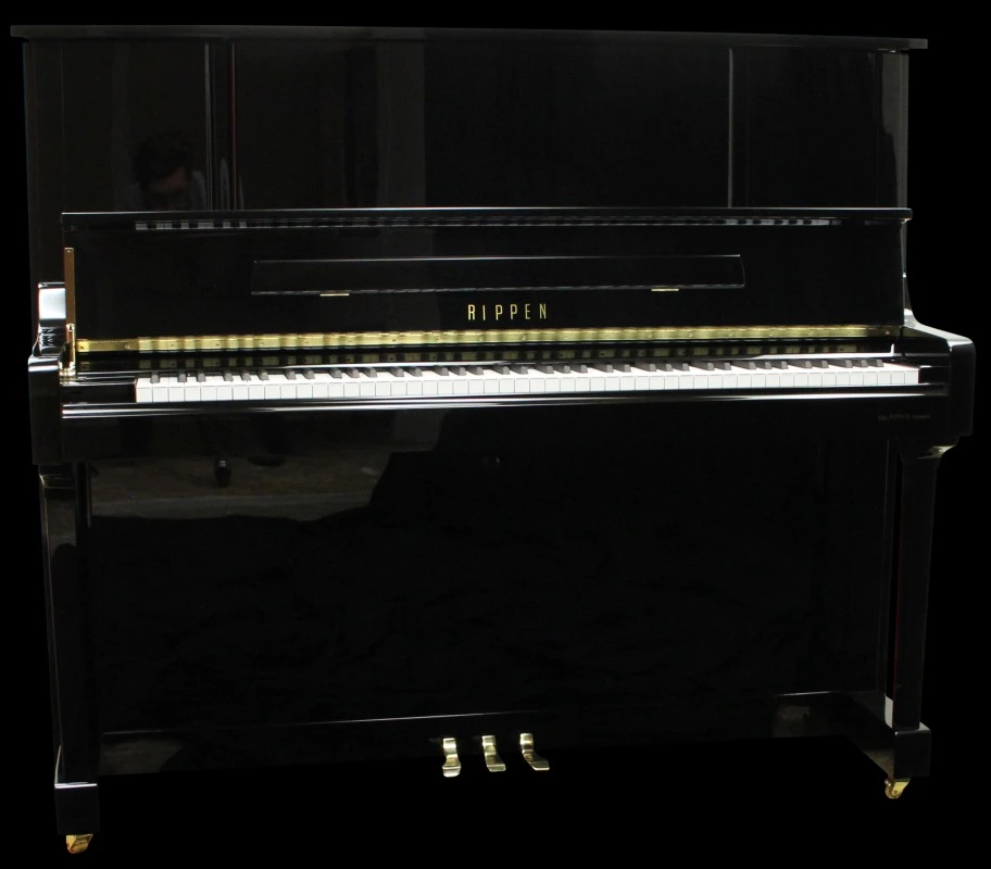 Rippen LS Concert Piano