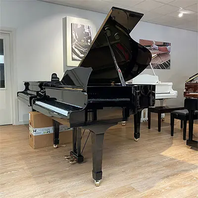 Yamaha C3 Grand Piano - photo 1 thumbnail