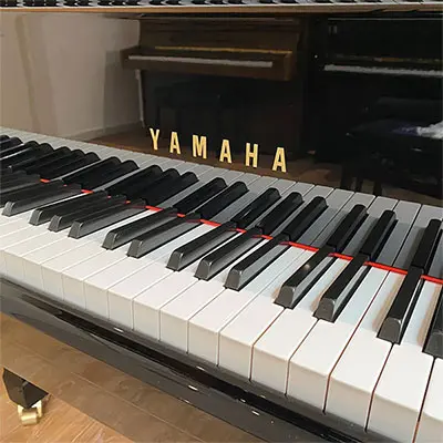 Yamaha C3 Grand Piano - photo 3 thumbnail