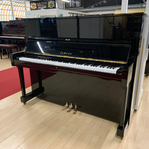 Yamaha U1E Piano - photo 1