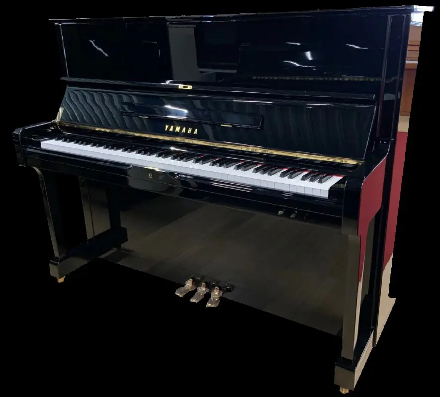 Yamaha U1G Piano