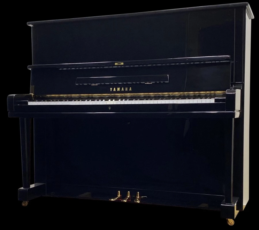 Yamaha U3D Piano